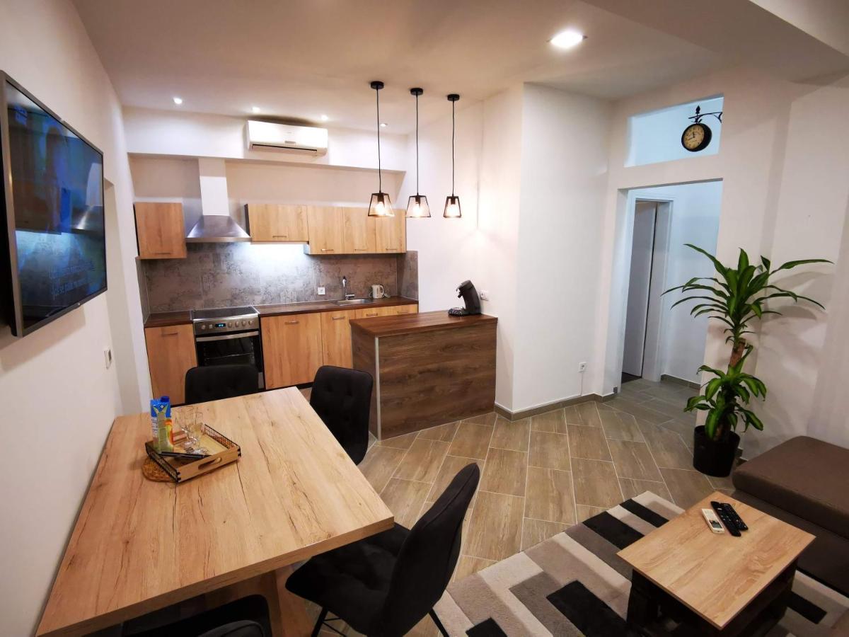 Apartment Dante Fažana Zewnętrze zdjęcie